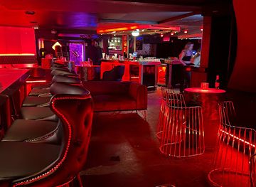 canada/montreal/griffintown/nightclub/toutbon-bar-night-club