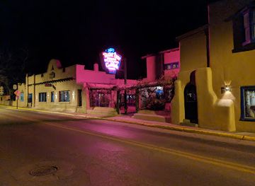 new-mexico/taos/nightclub/adobe-bar
