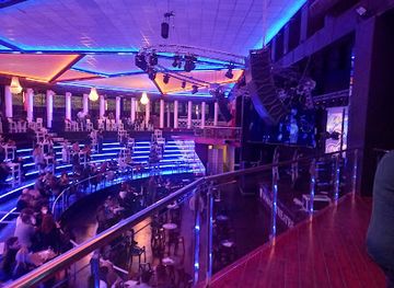 spain/cadiz/old-town/nightclub/momart-theatre-cadiz