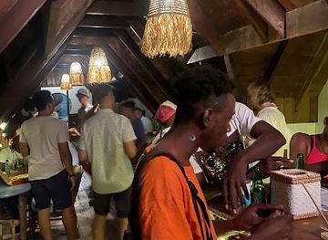 saint-vincent-and-the-grenadines/palm-island/nightclub/boujie-bar-cafe