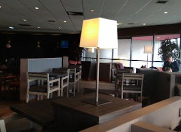 ireland/causeway-coastal-route/nightclub/the-causeway-lounge