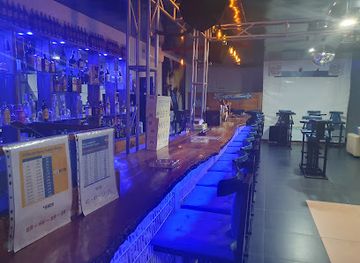 C4 NIGHT CLUB