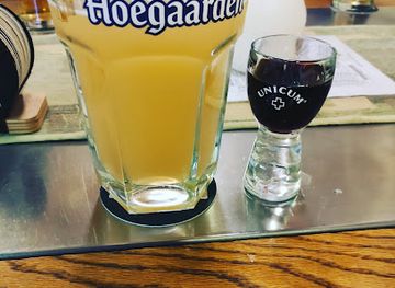 hungary/tatabanya/nightclub/aranykutya-sorozo