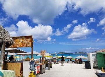 the-bahamas/inagua/nightclub/tiki-bikini-hut