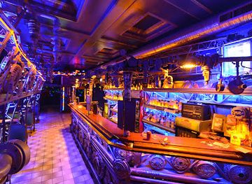 Cross Club