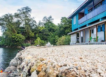 solomon-islands/tulagi/nightclub/tulagi-island-lodge