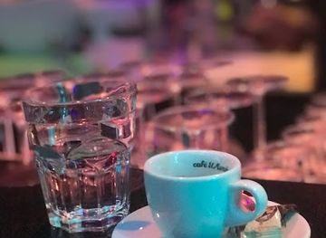 italy/verona/verona-city-centre/nightclub/pretty-woman-lap-dance