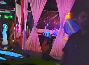 jamaica/ocho-rios/nightclub/club-q-s