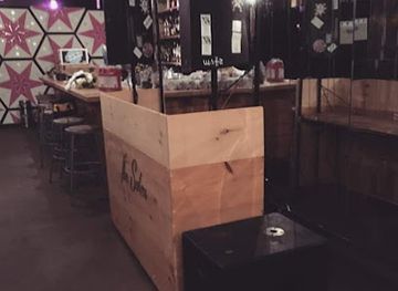 rhode-island/blackstone-river-bikeway/nightclub/the-salon