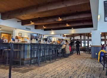 vermont/okemo-mountain-resort/nightclub/the-bull-restaurant-bar