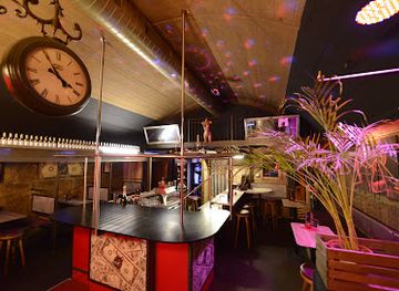 austria/innsbruck/pradl/nightclub/bad-girls-tabledance-stripclup