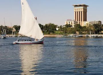 egypt/aswan/nubian-village/nightclub/pool-bar
