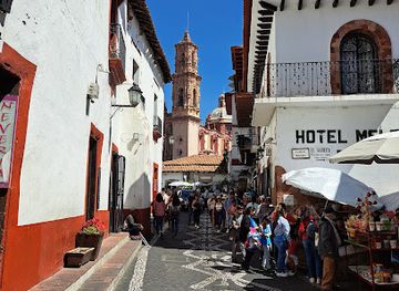 mexico/taxco/nightclub/el-quijote-snack-bar