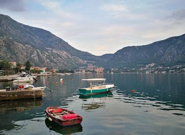 montenegro/lovcen-national-park/nightclub/automat-club-royal