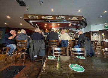 united-kingdom/derry/bar/tinney-s-bar-the-shirt-factory