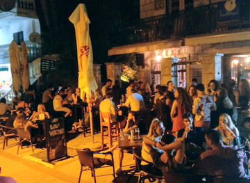 montenegro/herceg-novi/nightclub/djir-pub