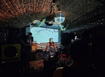 Baza Klub