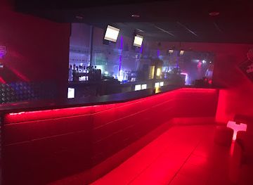 france/poitou-charentes/nightclub/le-tropic-club