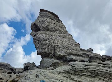 romania/bucegi-mountains/nightclub/sphinx