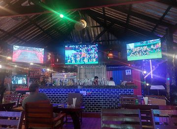 thailand/similan-islands/nightclub/black-jack-bar