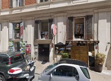 italy/rome/pantheon/nightclub/vertigine-e-giramento-di-testa