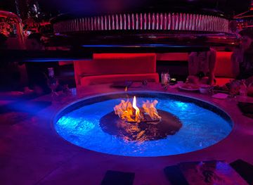 Peppermill and Fireside Lounge