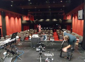 canada/thompson-nicola/nightclub/salle-georges-codling