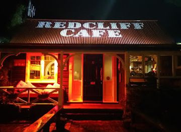 new-zealand/fiordland-national-park/nightclub/redcliff-restaurant-and-bar