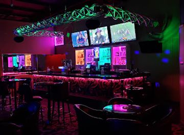 south-carolina/caesars-head-state-park/nightclub/the-trophy-club