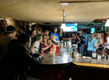 michigan/porcupine-mountains-wilderness-state-park/nightclub/polly-s-underground-pub