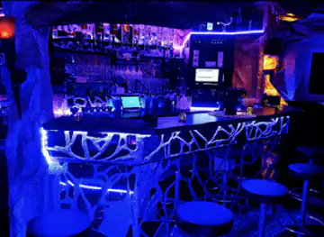 Grottenbar - Der N°1 NACHTCLUB im Innviertel
