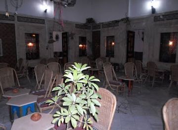 tunisia/monastir/nightclub/cafe-la-coupole-vitree