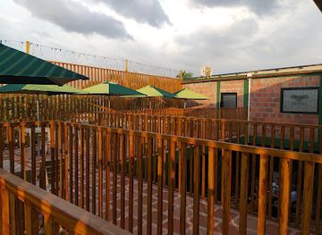 colombia/cucuta/nightclub/garden-beer