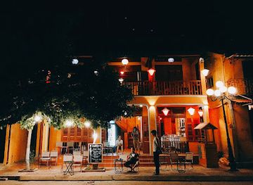 vietnam/hoi-an-ancient-town/nightclub/nom
