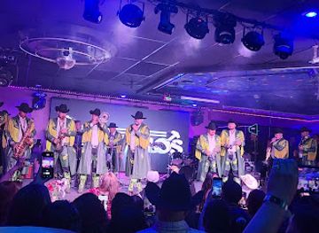 washington/mount-baker-snoqualmie-national-forest/nightclub/armani-night-club