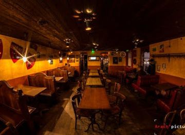 france/versailles/nightclub/le-montbauron