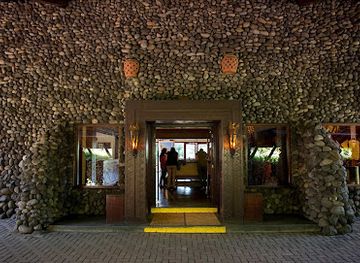 tanzania/ngorongoro-conservation-area/nightclub/ngorongoro-serena-safari-lodge