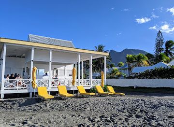 saint-kitts-and-nevis/dieppe-bay-town/nightclub/arthur-s-restaurant-bar