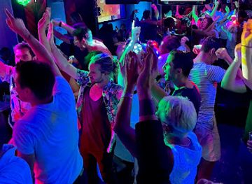 france/tours/cathedrale/nightclub/le-feeling