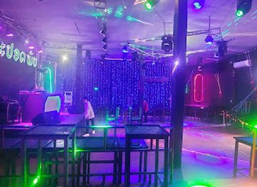 ສະປອດພັບ Sport Pub