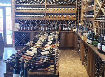 turkiye/cappadocia/goreme/nightclub/bar-ducks