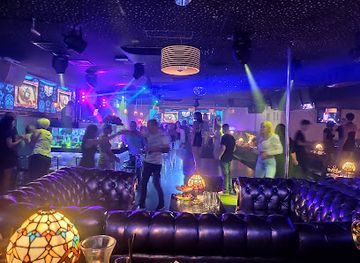Malina Night Club