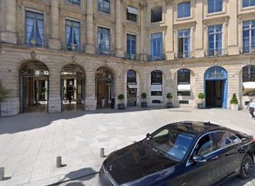 france/paris/louvre-tuileries/nightclub/lalaland