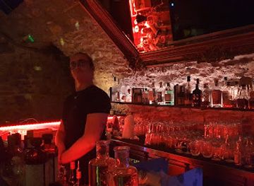 Le Valmont Club & Lounge