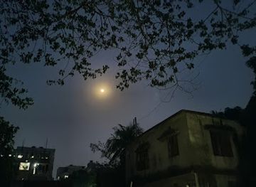 bangladesh/bhawal-region/nightclub/vanga-bari