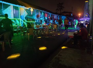 ghana/aburi/nightclub/neighbours-pub