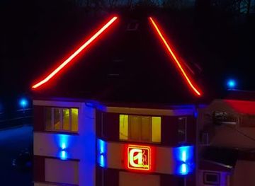 czechia/sumava/nightclub/nightclub-c1