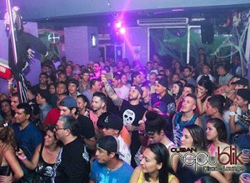 Cuban Republik Disco Lounge