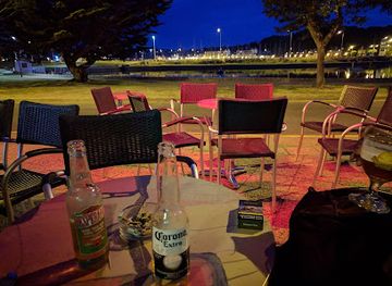 france/côte-de-granit-rose/nightclub/le-britannia-bar-a-bieres