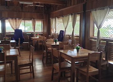 solomon-islands/gizo/nightclub/the-pagoda